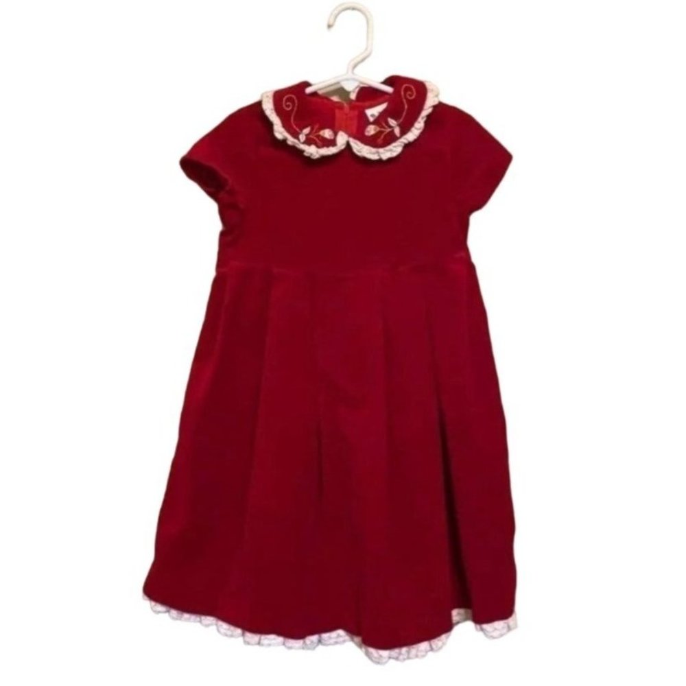Red Dress velvet girls (Girls size 5)
